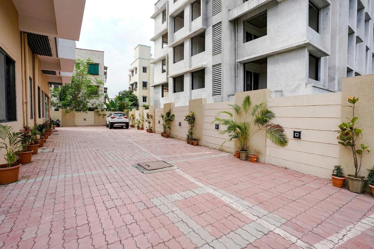 Fabhotel Swaraj Shirgaon  Exterior photo